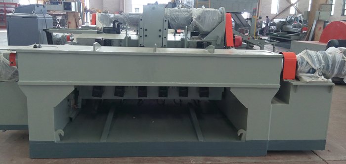 M&aacute;quina de corte e descascamento de folheado de fabrica&ccedil;&atilde;o de f&aacute;brica