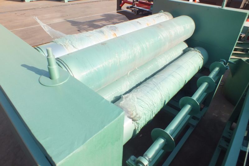 M&aacute;quina para trabalhar madeira com cola de folheado de n&uacute;cleo duplo de 8 p&eacute;s