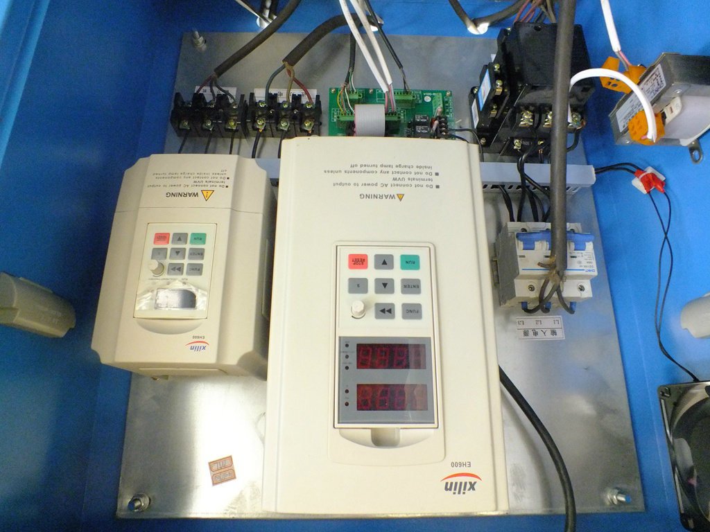 Linha de produção automática de descascamento de folheado de madeira compensada