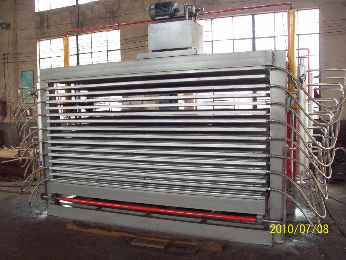 Máquina de prensagem a quente para folheado de madeira compensada