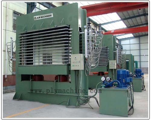 madeira compensada-hot-press-machine.jpg