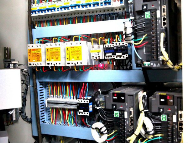 Compositor de folheado de madeira compensada/juntador de dedo de folheado para venda