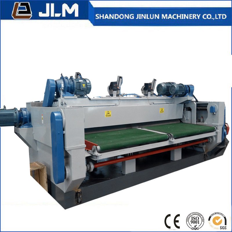 Máquina de descascar e cortar folheados de toras